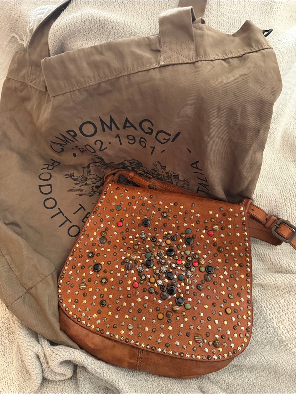 Campomaggi Multistud Tan Leather Crossbody Bag